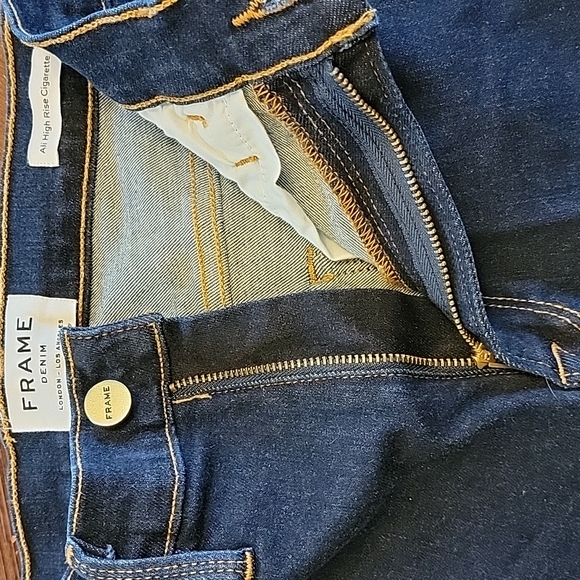 Frame Ali High Rise Cigarette Skinny Jean- 27 - Picture 10 of 13